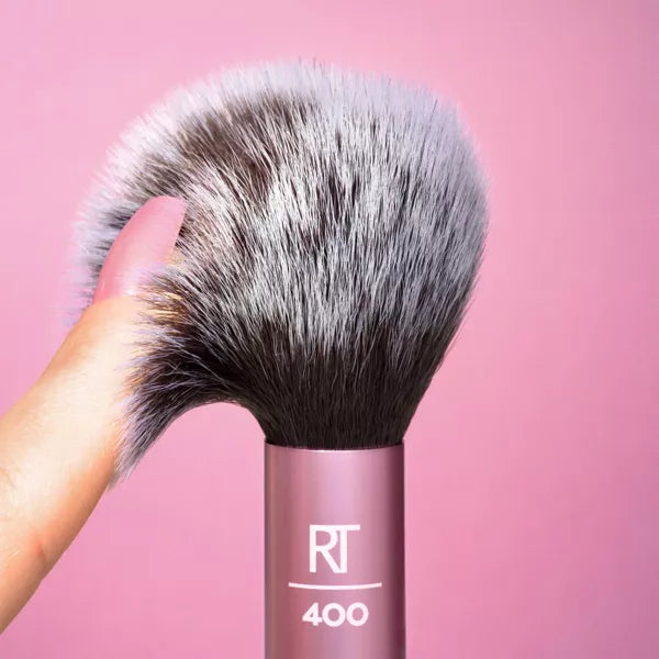 Real Techniques Ultra Plush Blush Makeup Brush